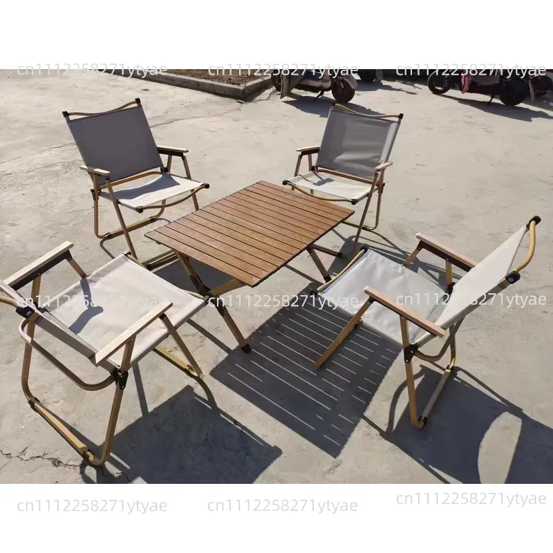 Set Tavolo e Sedie Pieghevoli  - Outdoor Camping Exhibition recensione e prezzo